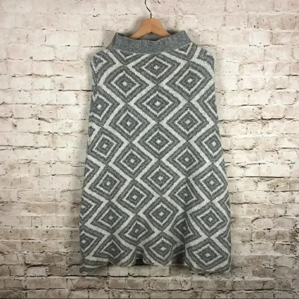 Anthropologie Moth Gray Ivory Wool Poncho Size XS - Picture 1 of 6